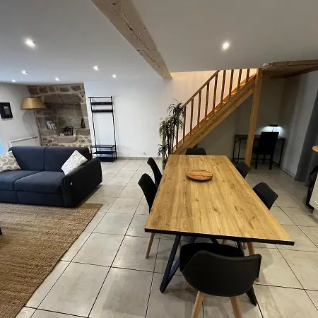 Hébergement de vacances Jolie Maison Au Coeur Du Gevaudan Aux Portes De L Aubrac Rimeize